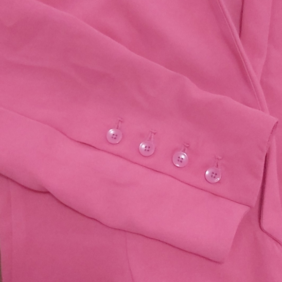 Pink blazer - Picture 2 of 4